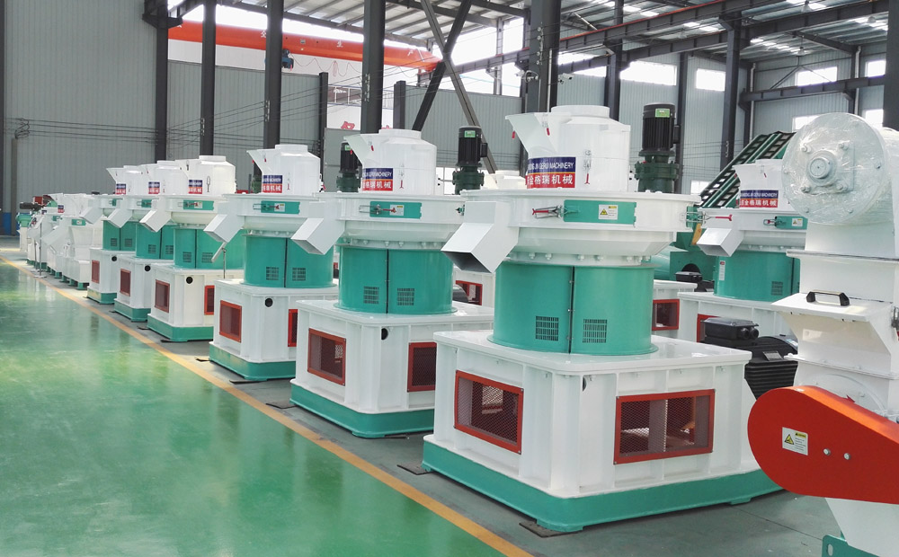 木屑顆粒機(jī)展示圖 木屑顆粒機(jī)展示圖